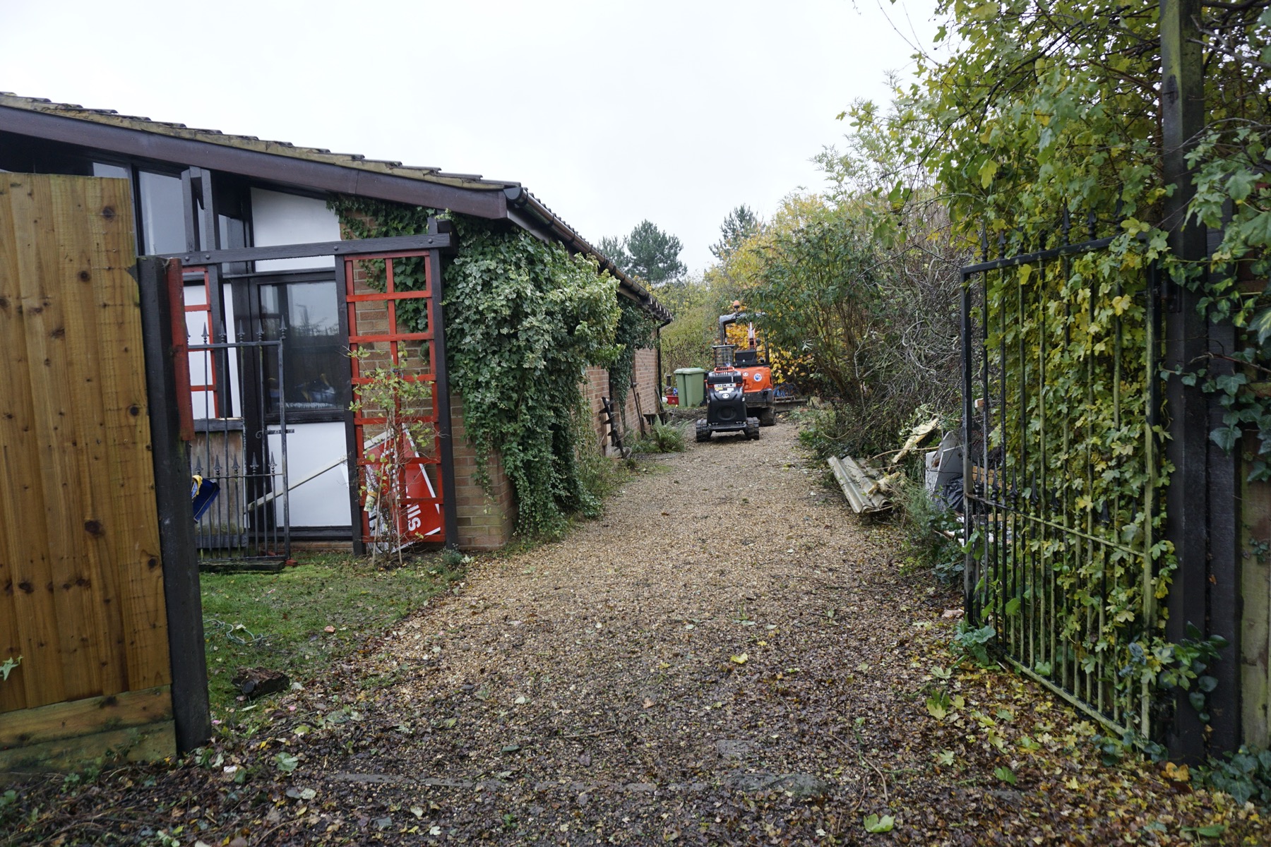 Building Single Storey Side House Kitchen Extension In Milton Keynes