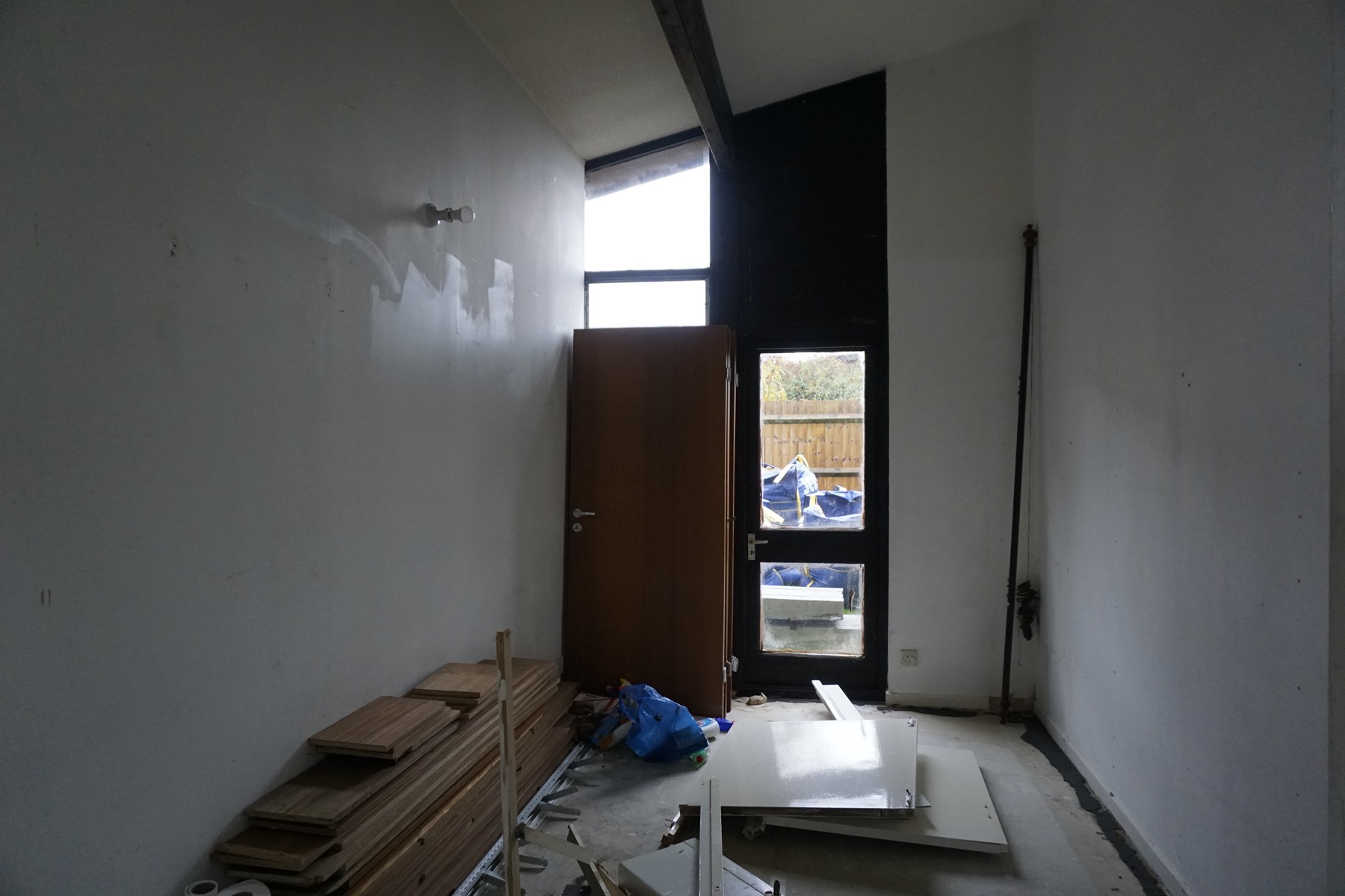 Building Single Storey Side House Kitchen Extension In Milton Keynes