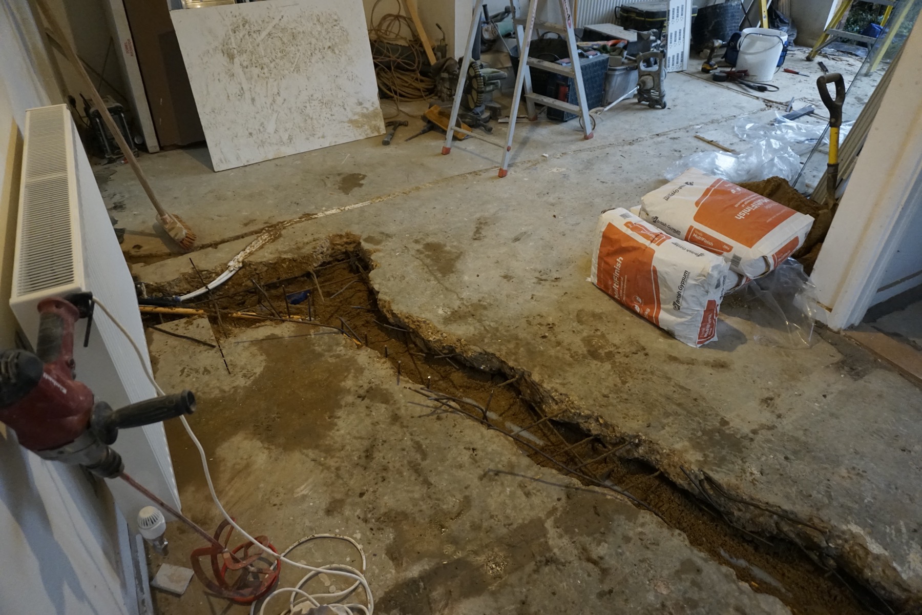 Building Single Storey Side House Kitchen Extension In Milton Keynes