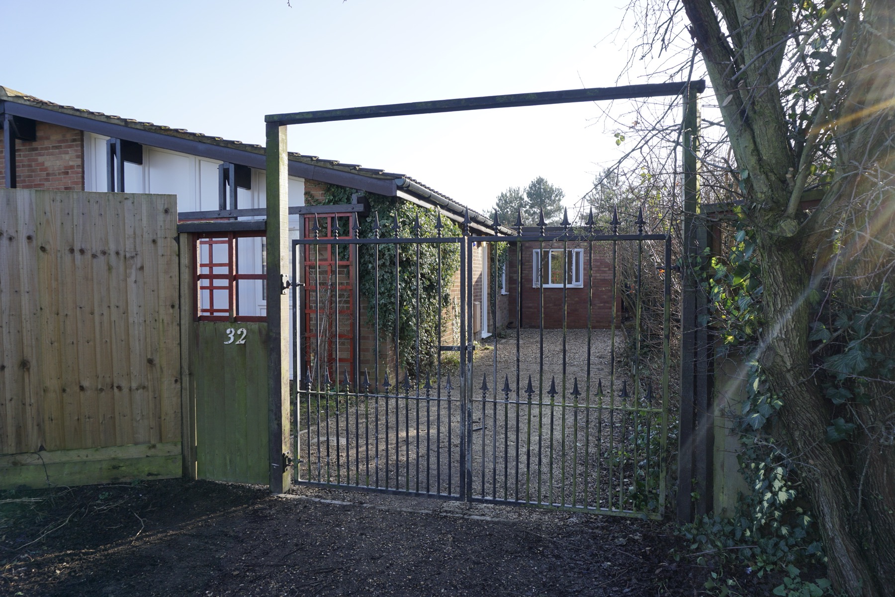 Building Single Storey Side House Kitchen Extension In Milton Keynes