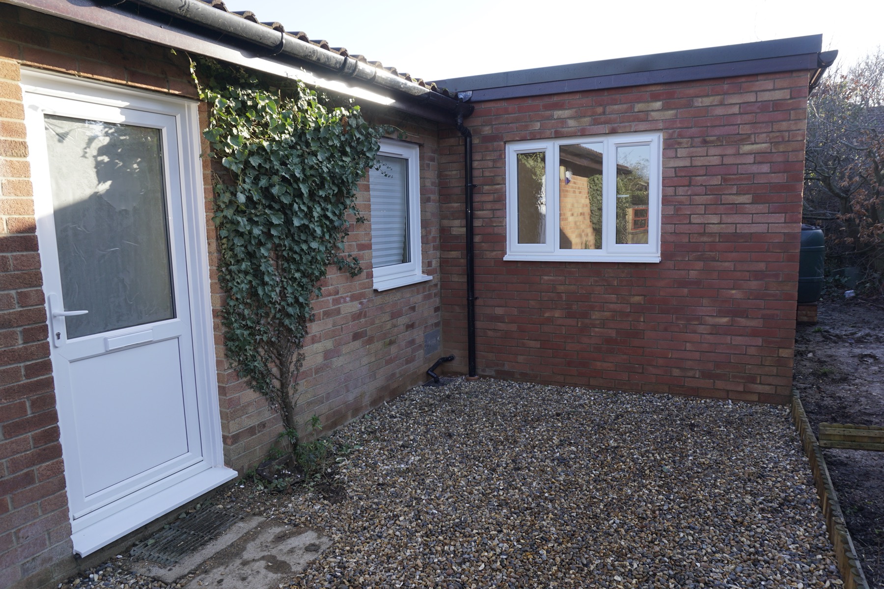 Building Single Storey Side House Kitchen Extension In Milton Keynes
