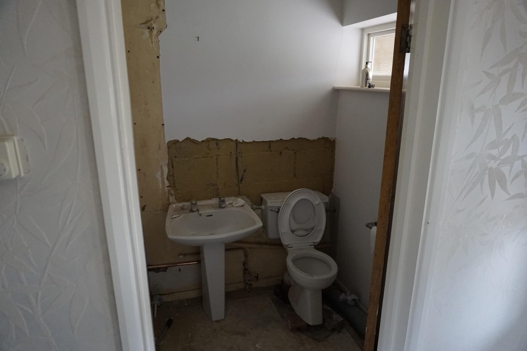 Master bathroom, cloakroom and en-suite remodelling in Bedford