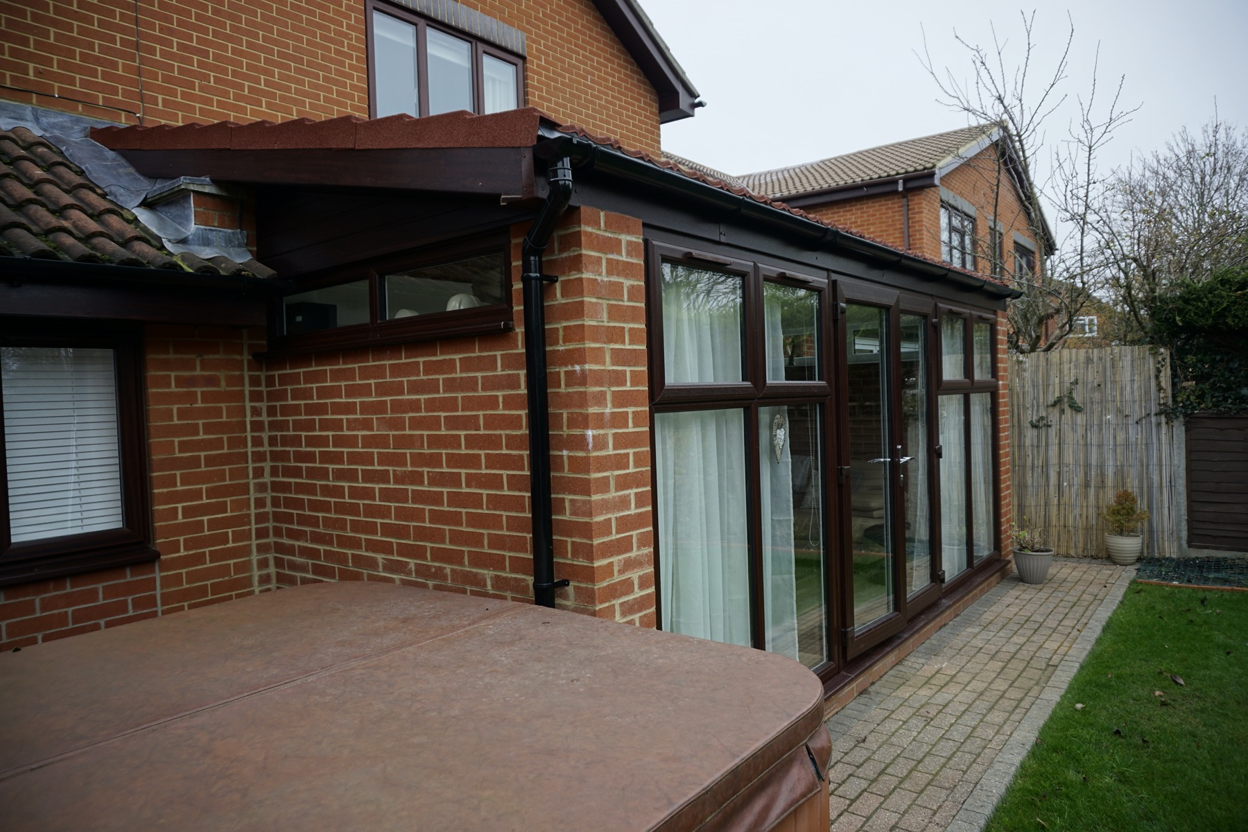 Converting Existing Conservatory to a Warm Roof Conservatory in Milton Keynes