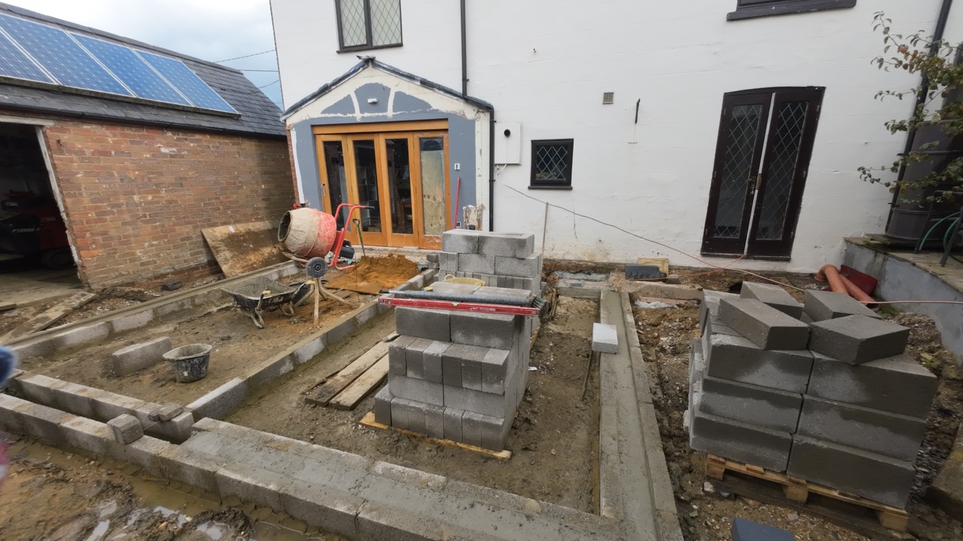 Single Storey rear extension in Whaddon