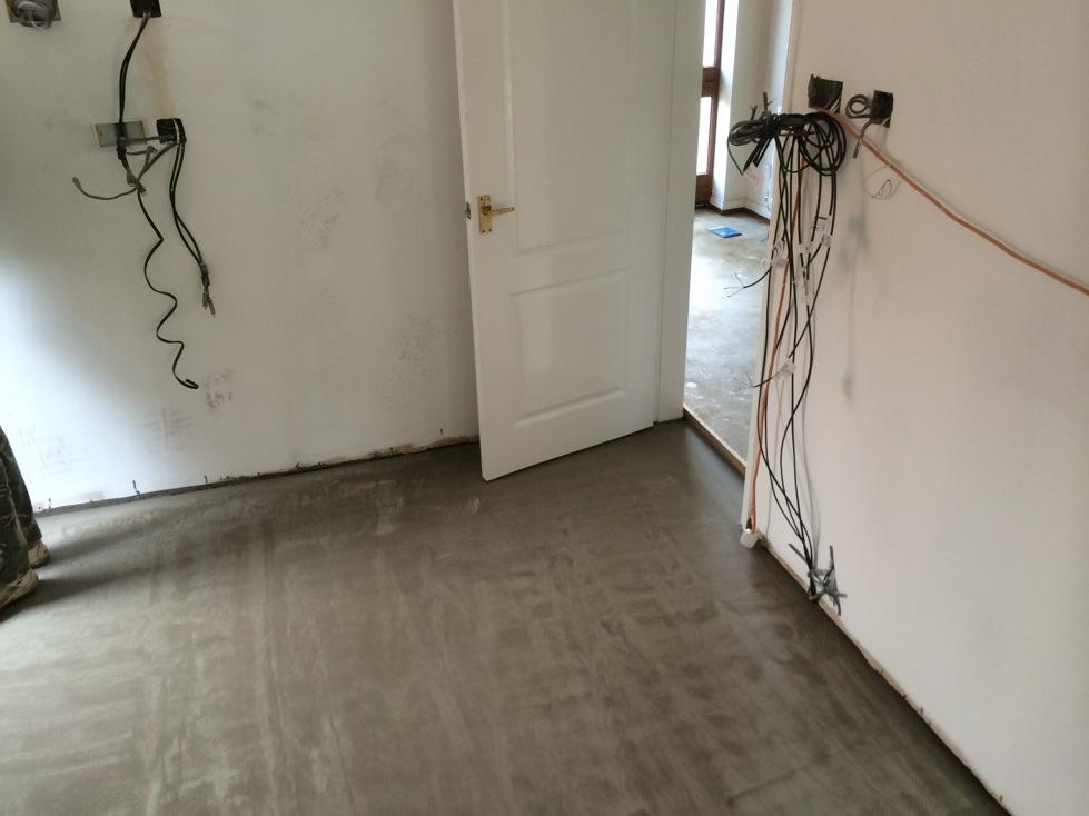 Full kitchen renovation in Furzton